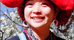 Une fille de l'ethnie Dao Rouge à Sapa