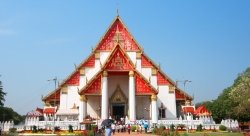 Wat Phra Mongkhon Bophit