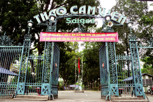 Jardin botanique et zoologique à Saigon
