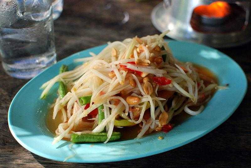 La salade de papaye pimentée